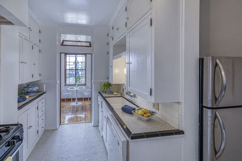 Los Altos Apartments - Photo 4 of 17