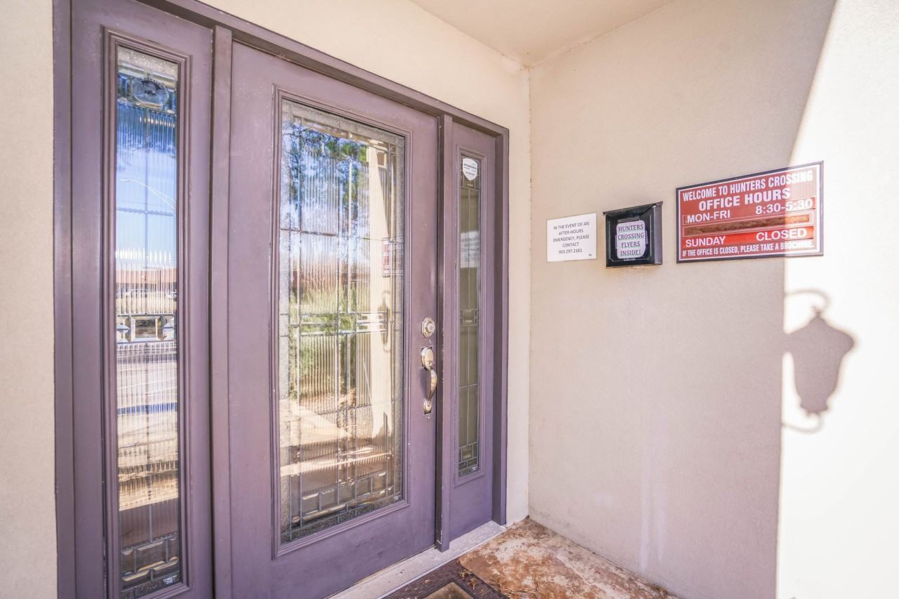 Maverick on the Loop - Photo 6 of 42