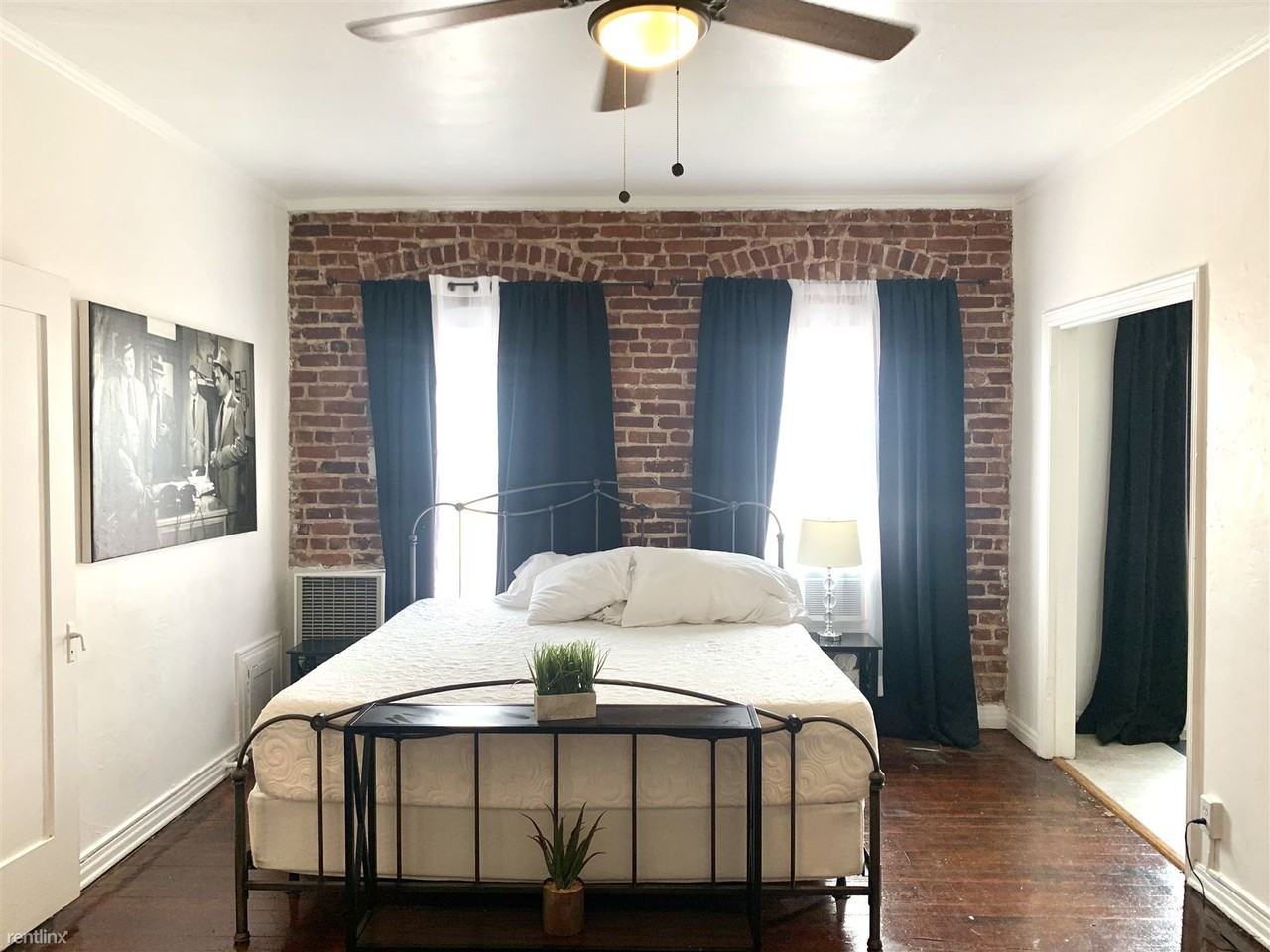 1516 N Hobart Blvd - Photo 2 of 9