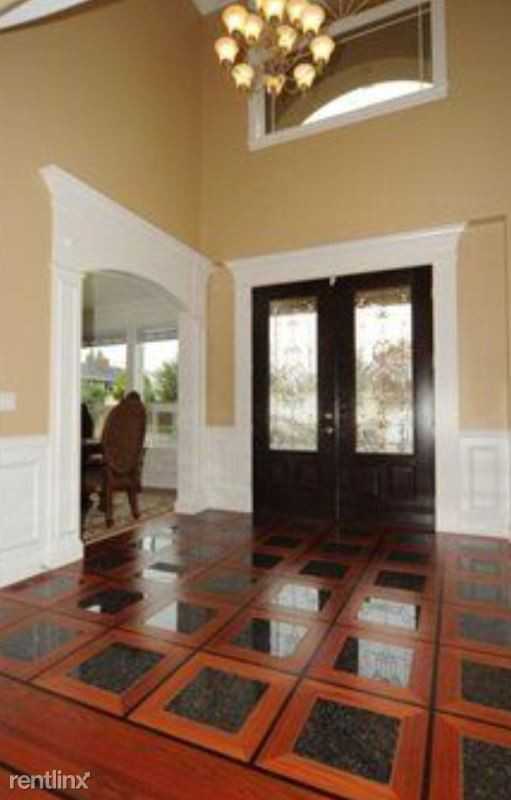 4615 S 148th St - Photo 3 of 5