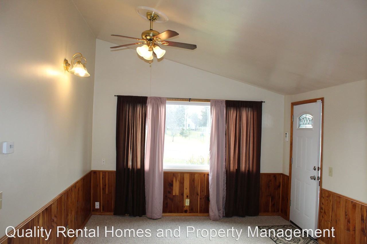 1114 W Stanley Rd - Photo 3 of 21