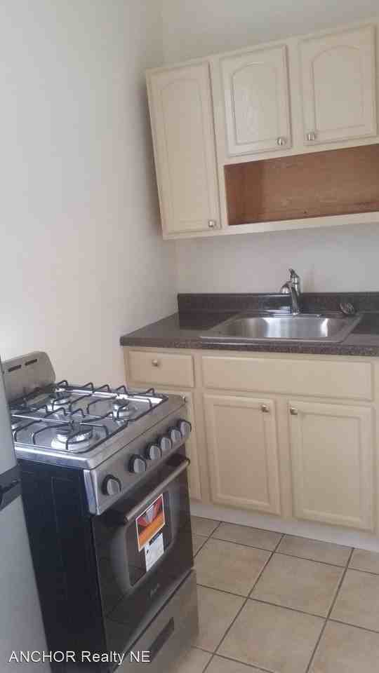 5052 Aspen St. - Photo 3 of 6