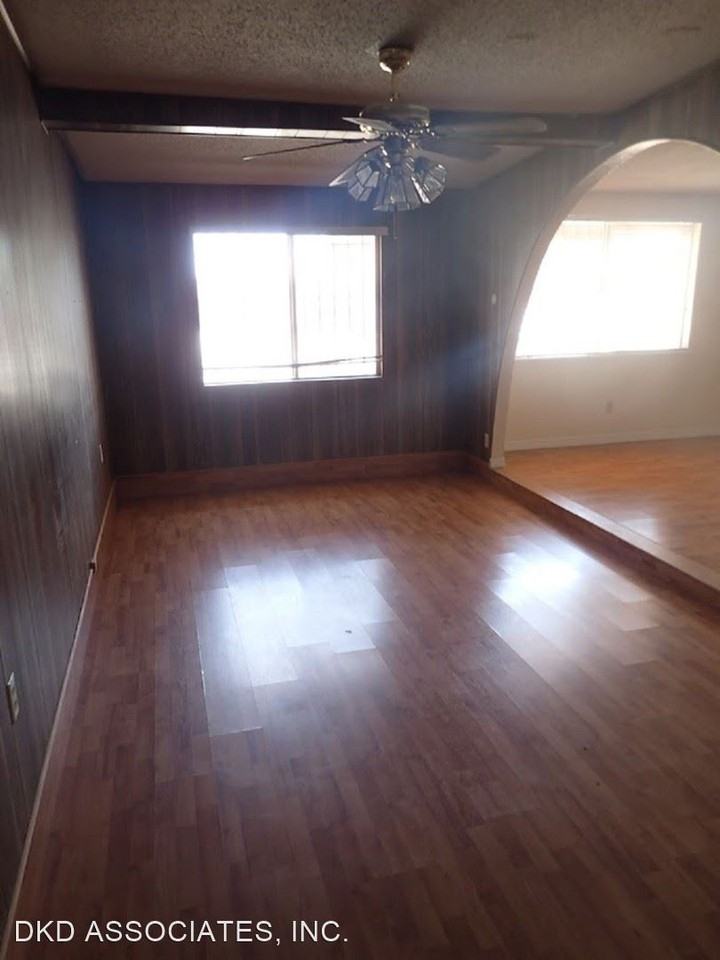 2109 Villa Plata Dr - Photo 3 of 24