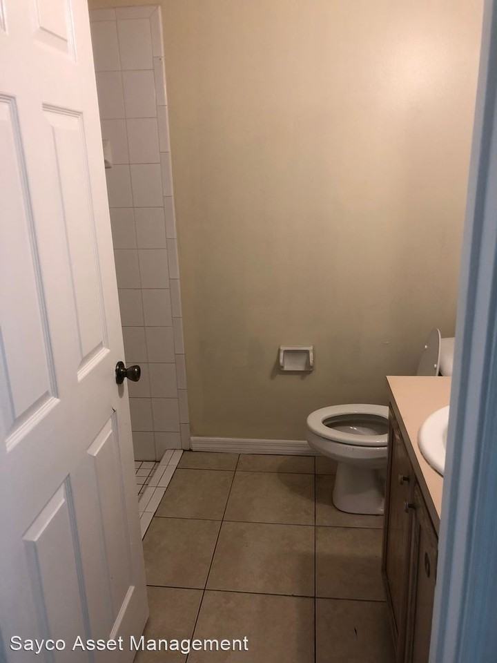 605 Dundas Ct - Photo 2 of 14