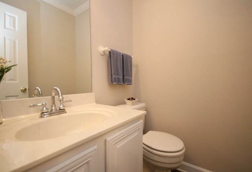 2174 Vinings N Ln - Photo 3 of 16