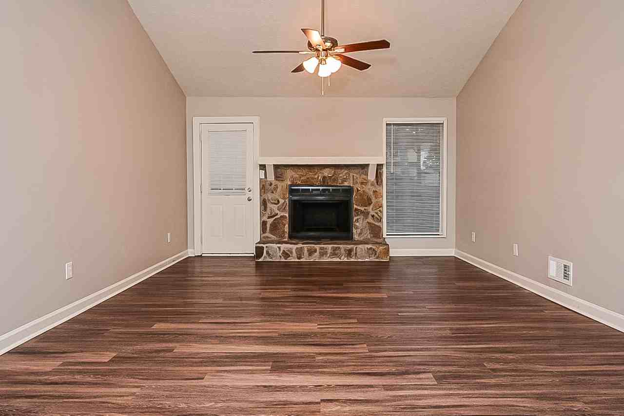 3417 Little Beth Ct - Photo 2 of 15