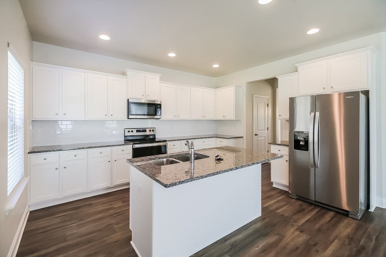 3396 Dacite Ct - Photo 3 of 10