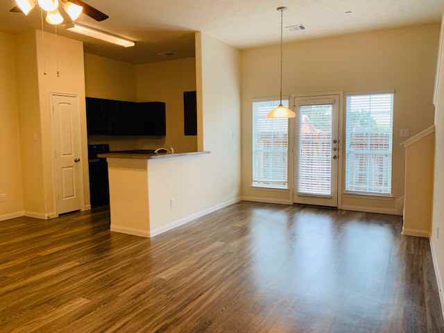 2226 Bermuda Palms Dr - Photo 2 of 21