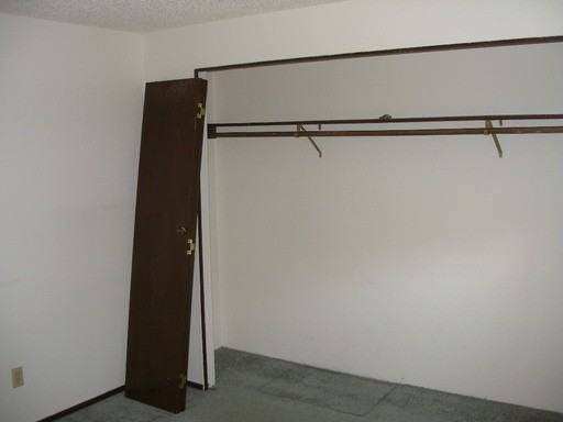 3714 SE 31st Ave - Photo 3 of 5