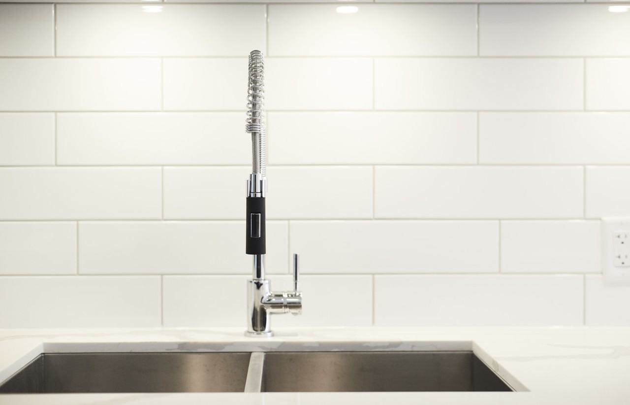 1647 Pender St E - Photo 2 of 20