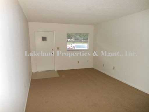 718 S Ingraham Ave - Photo 3 of 8