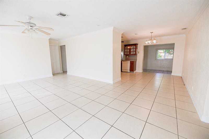 233 Northwest 42nd Terrace - Photo 3 of 15