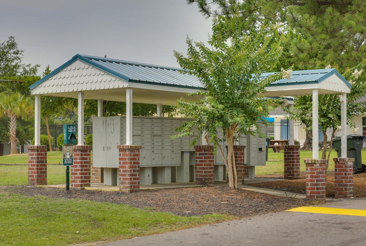 Shannonwood - Photo 2 of 9