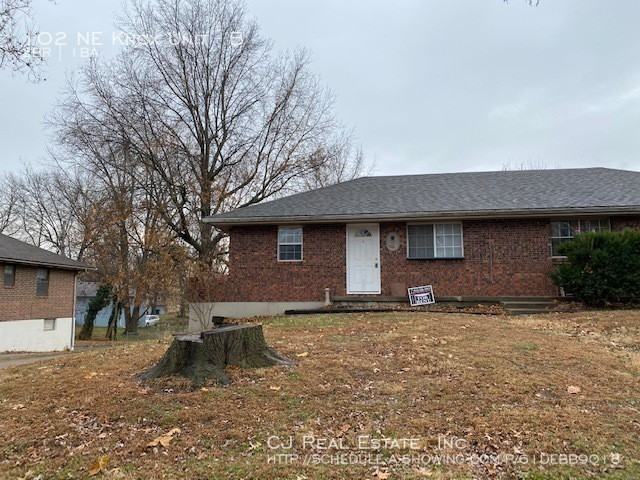 102 102 NE Knox Unit #B