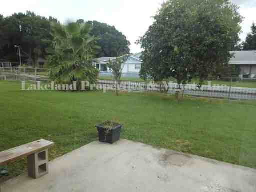 5719 Sands Point Dr - Photo 3 of 15