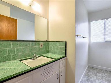 2735 Ori Avenue - Photo 3 of 4