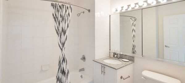 South Hampton - Photo 3 of 18