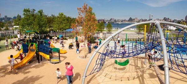 South Hampton - Photo 2 of 18