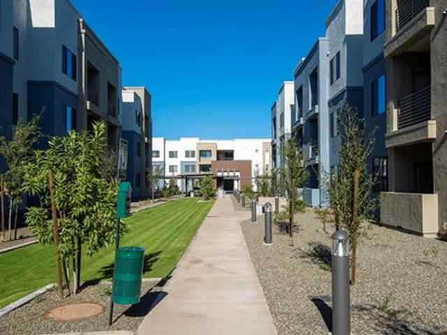 3400 E Southern Ave - Photo 3 of 29