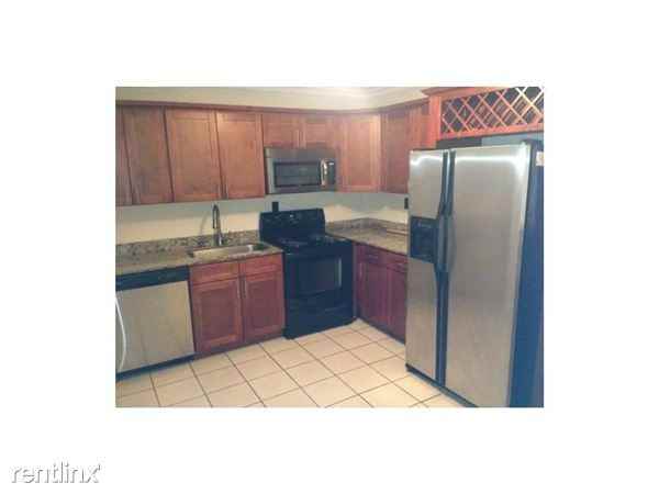 2741 NW 58th Ter - Photo 2 of 6