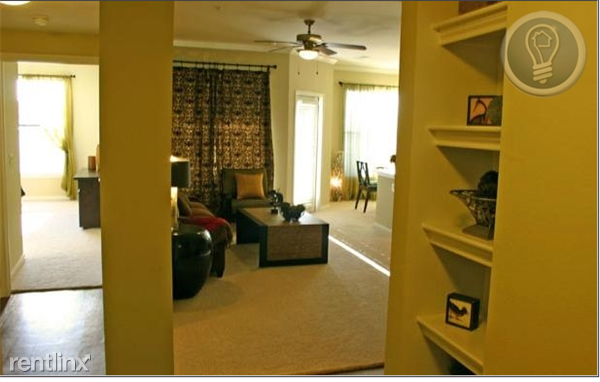 Holiday move in specials - Photo 2 of 5