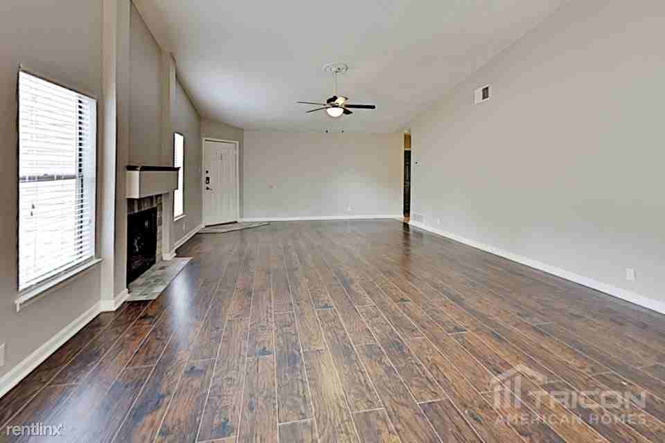 5306 Vista Gln - Photo 2 of 17