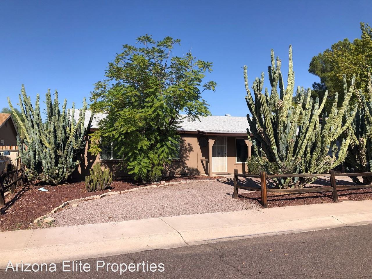 13236 N 39th St - Photo 2 of 18