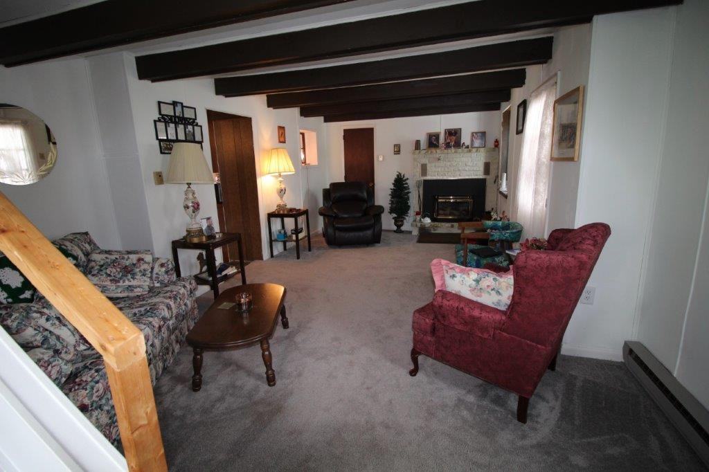 4595 White Oak Rd - Photo 2 of 12