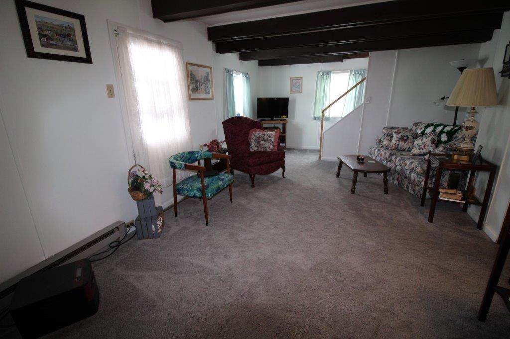 4595 White Oak Rd - Photo 3 of 12