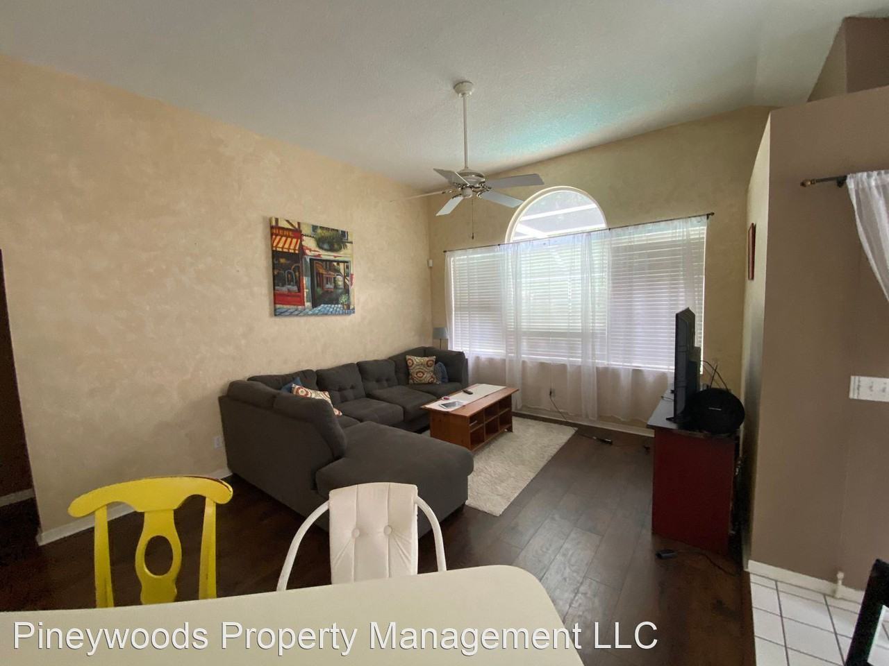 28846 Burke Mill Pl - Photo 3 of 13