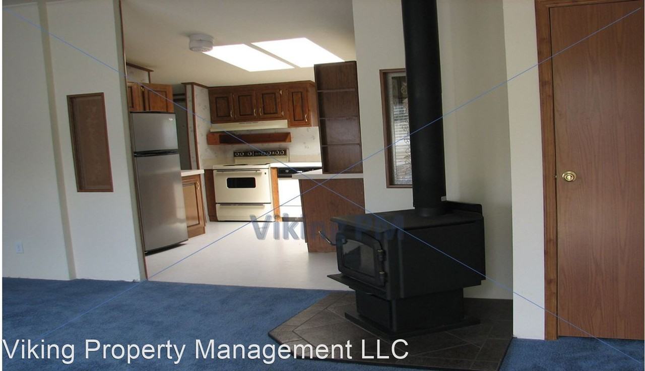 3673 Se Umatilla Loop - Photo 2 of 7