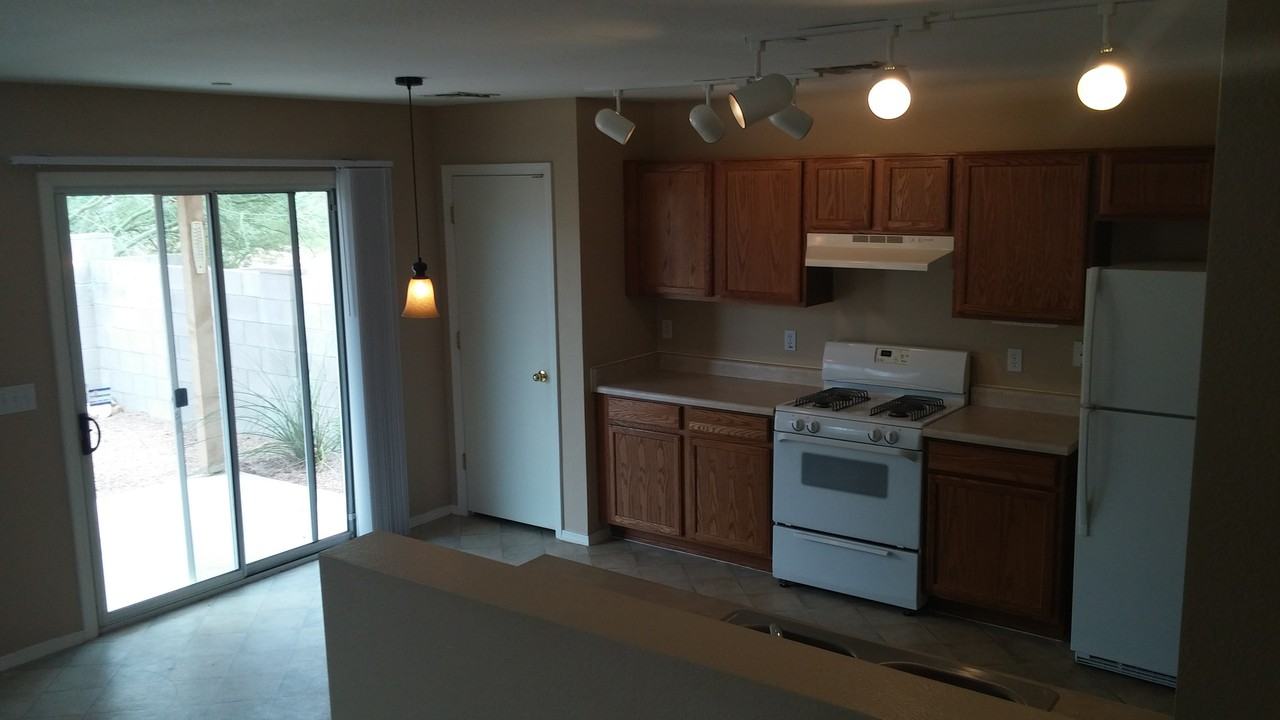 8478 North Placita De La Manzana - Photo 3 of 10