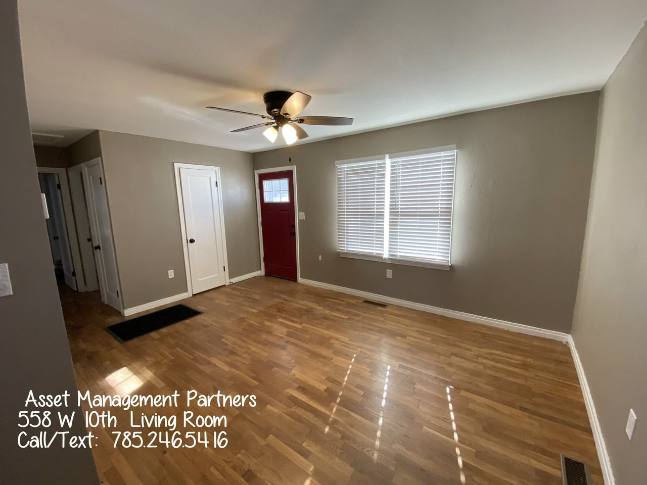 558 West 10th Street - Photo 3 of 12