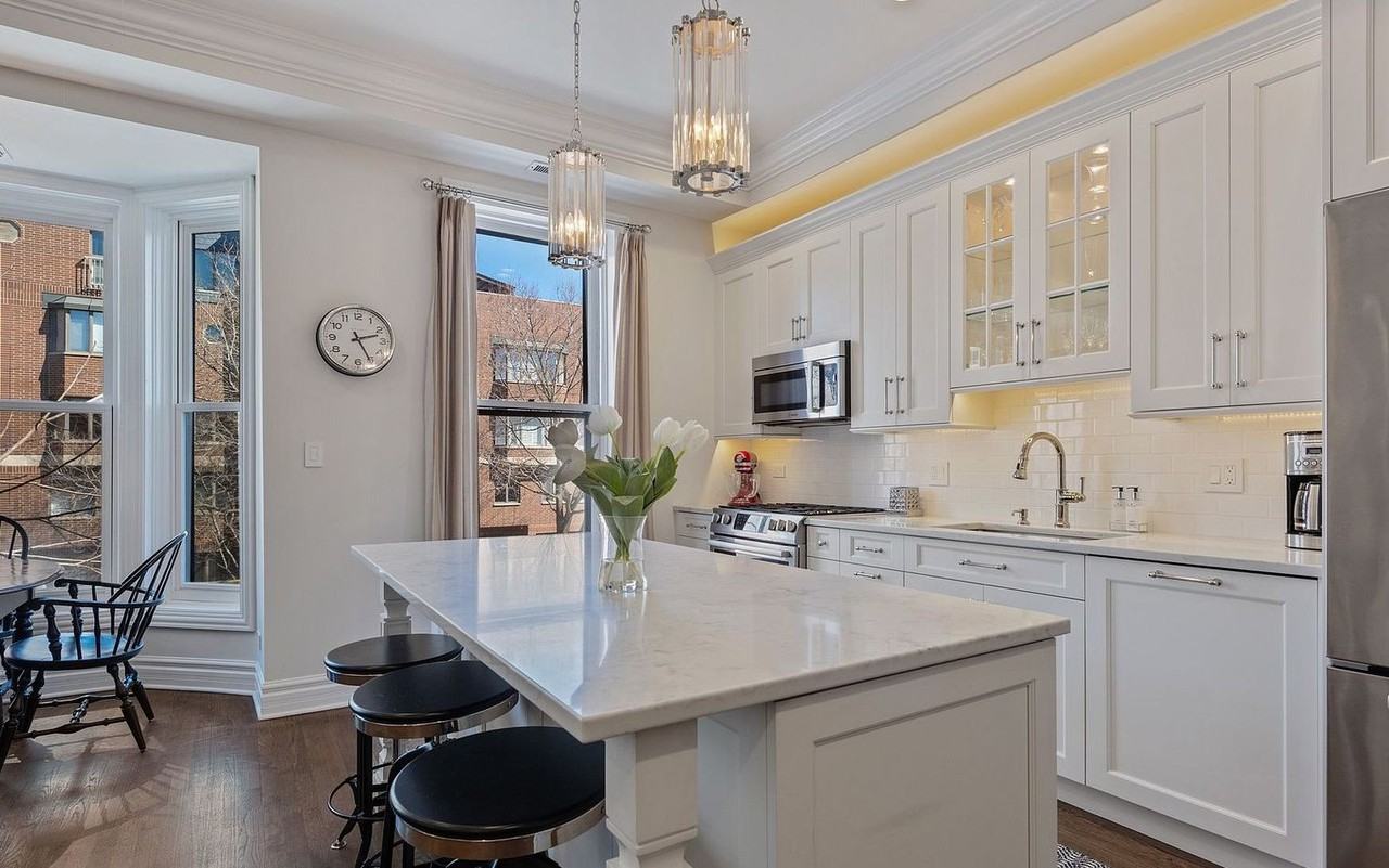 1712 North Wells Street #2