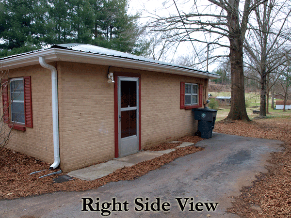326 River Dr - Photo 3 of 25