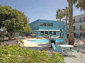 919 N Stone Ave - Photo 1 of 1