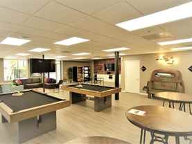 919 N Stone Ave - Photo 1 of 1