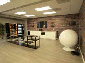 919 N Stone Ave - Photo 1 of 1