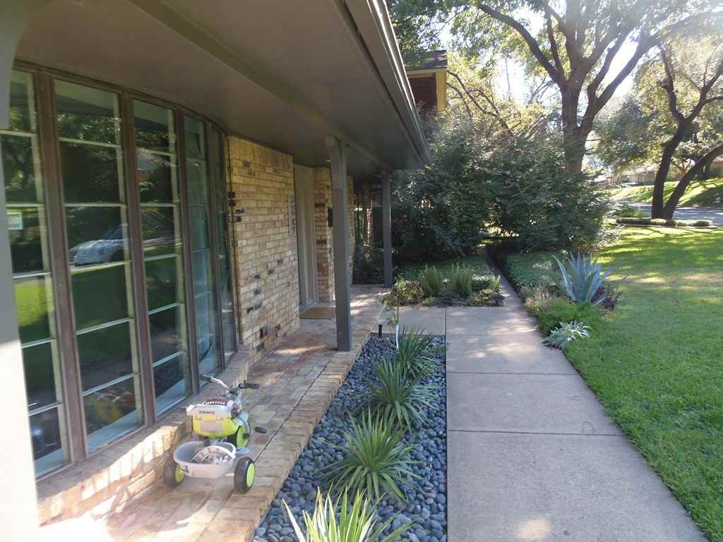 909 Knott Pl - Photo 2 of 21