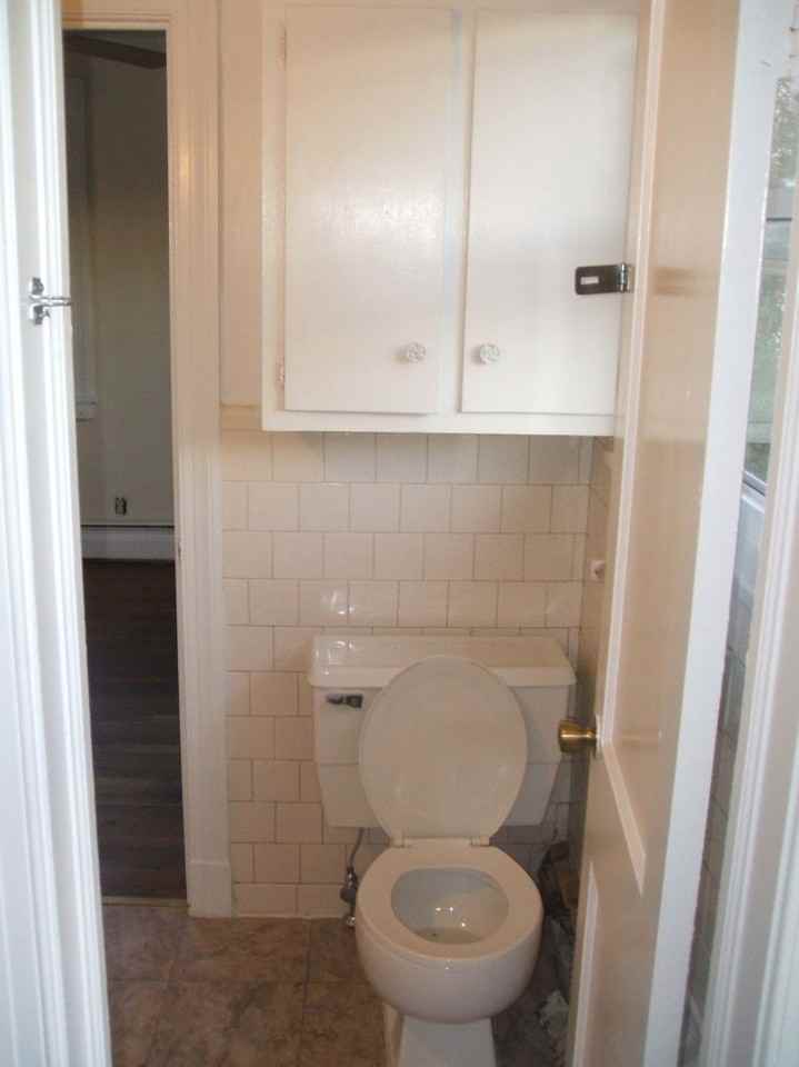 2703 Wellington St - Photo 3 of 7