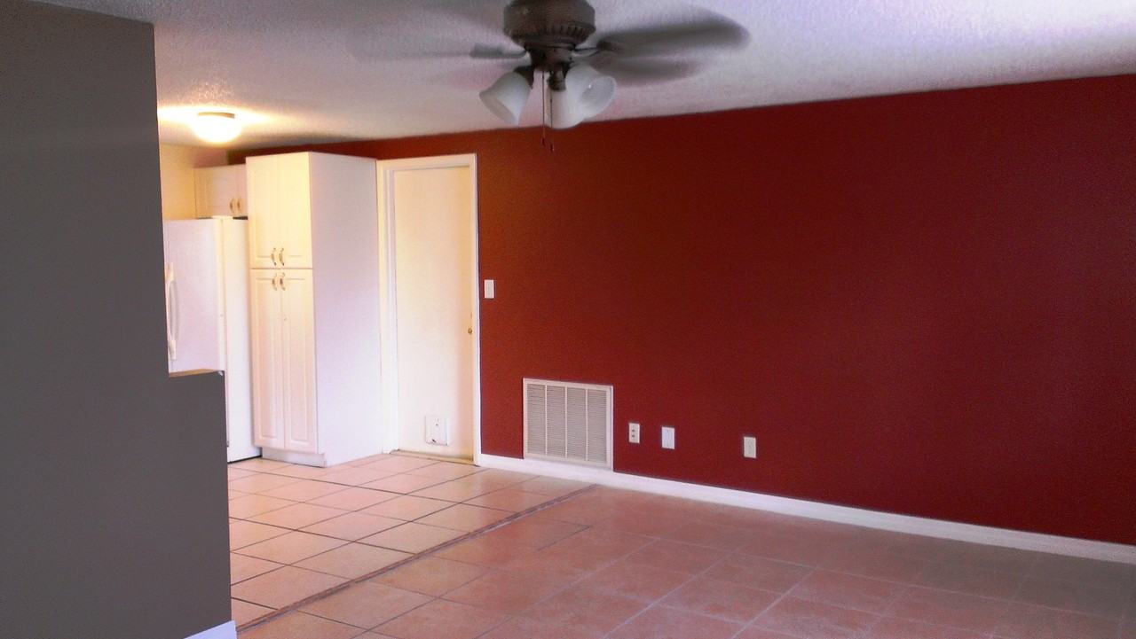 3333 Garfield Dr - Photo 3 of 13