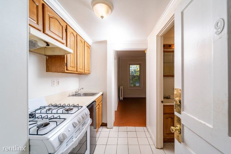 3 3 115th Street 9 - Photo 3 of 8