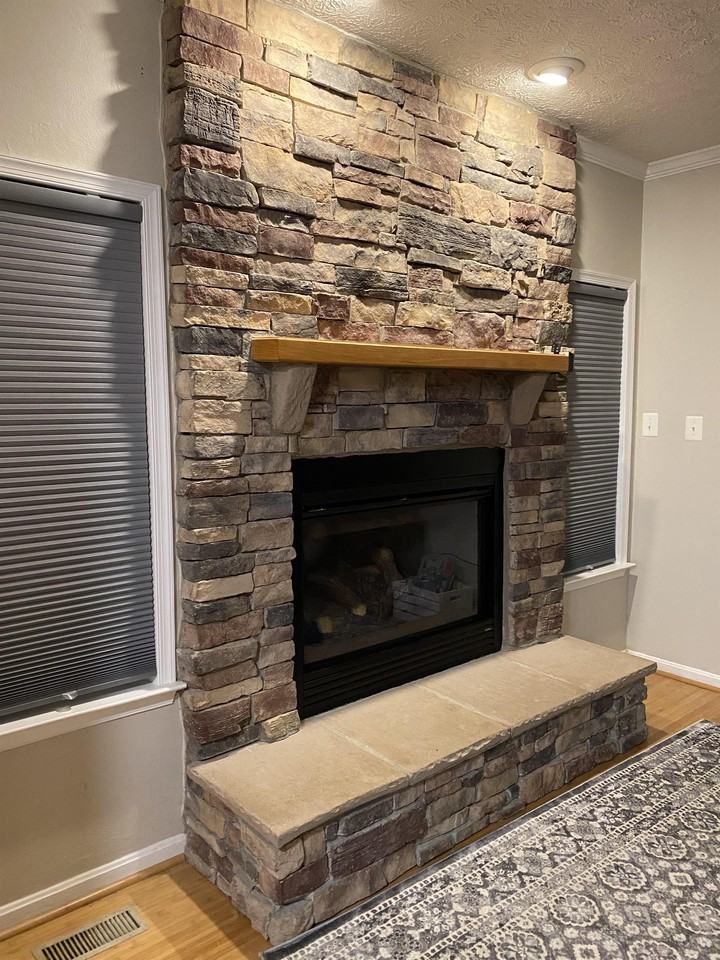 102 Broad Leaf Ct - Photo 2 of 5