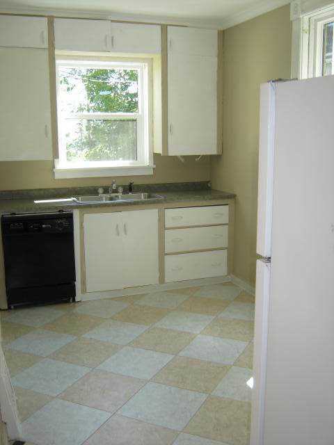 1506 E 4th St - Photo 2 of 7