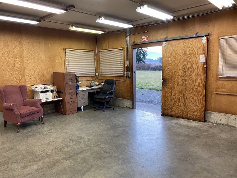 1139 1139 Finn Hall Rd - Photo 3 of 9