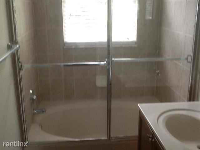 101 Lake Monterey Cir #101 - Photo 3 of 10