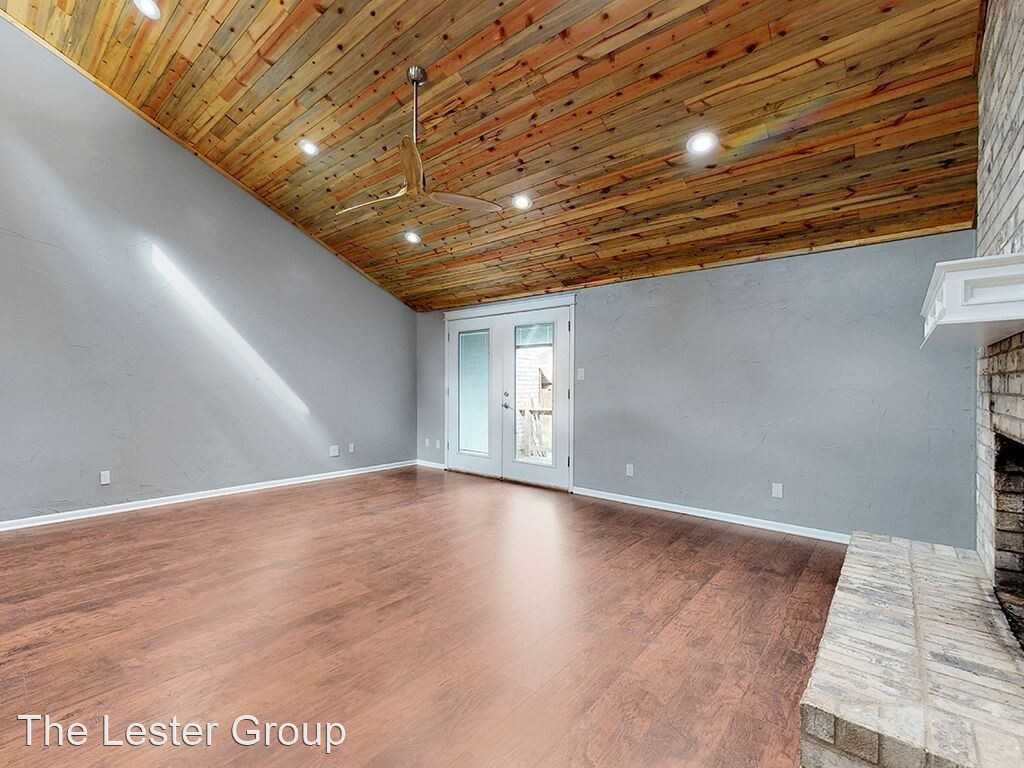 4209 Woodcrest Dr - Photo 2 of 26