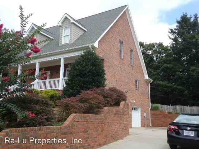 495 Burkes Crossing Dr - Photo 2 of 17