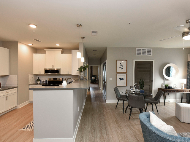 32 Union - Photo 3 of 31