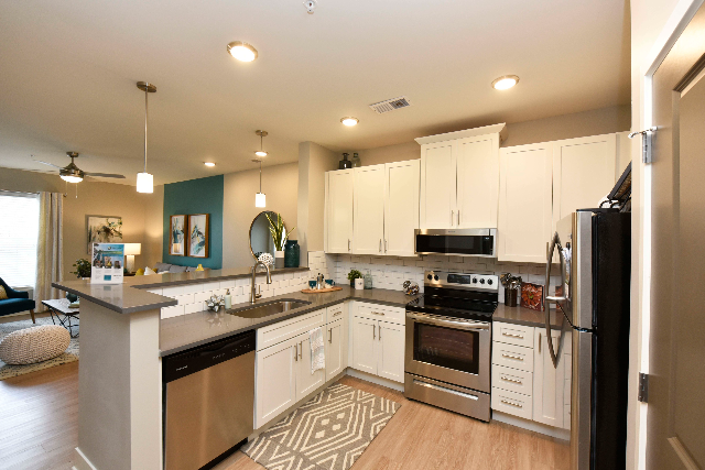 32 Union - Photo 2 of 31